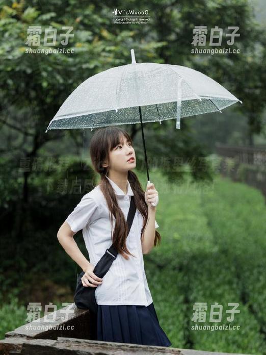 重磅推荐：Zia (지아)的裤里丝写真集，下载后尽情探索她的独特风格！